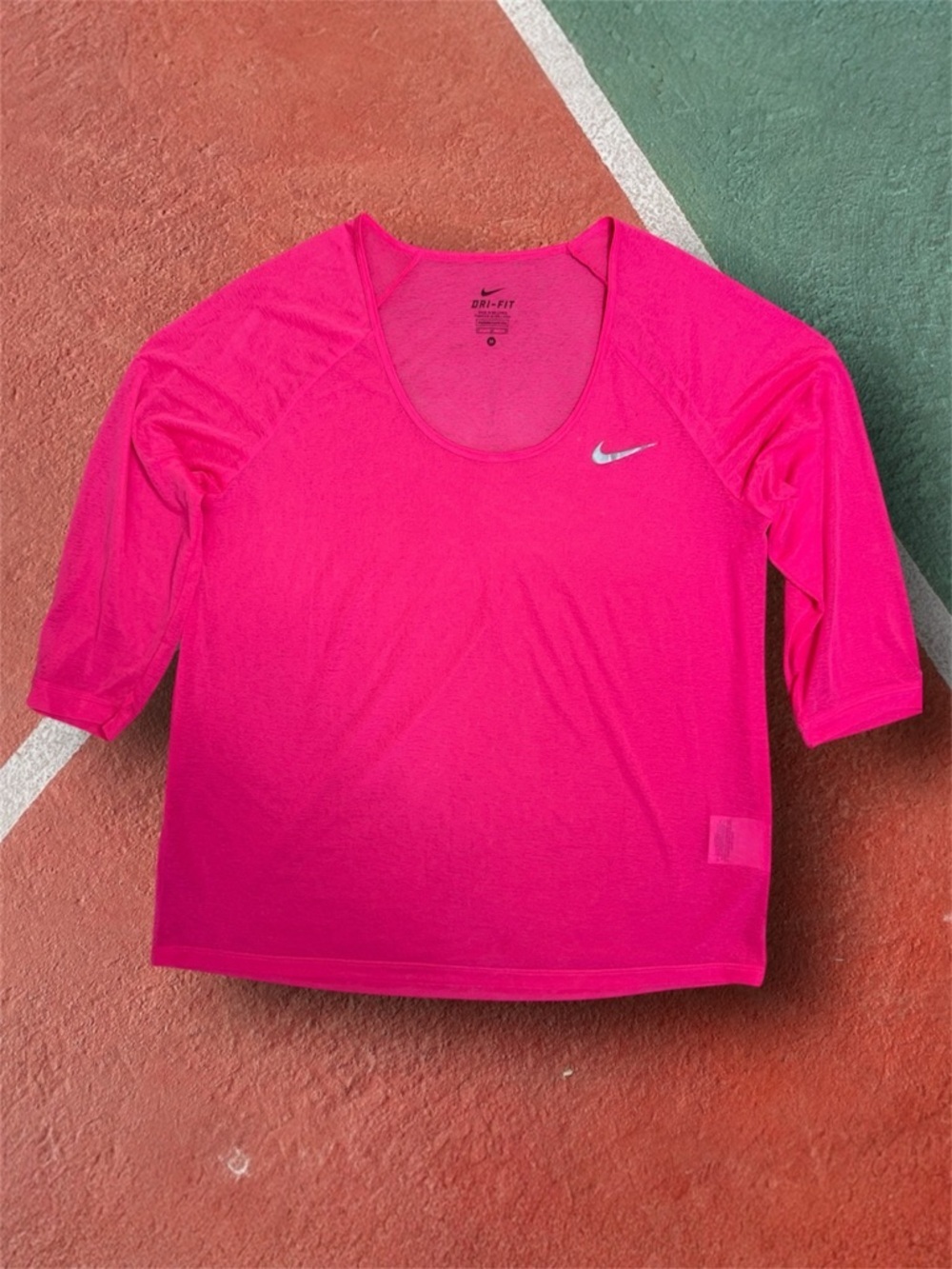 Nike Women's Bright Hot Pink 3/4 Length Sleeve Dri-FIT Burnout Tee Sz M